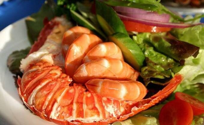 Seafood in the diet of men after 60 years increases potency